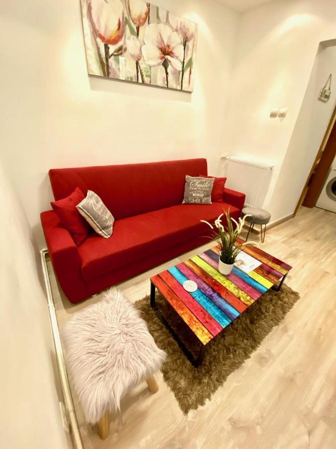 بوخارست Modern Old Town Central Apartment المظهر الخارجي الصورة